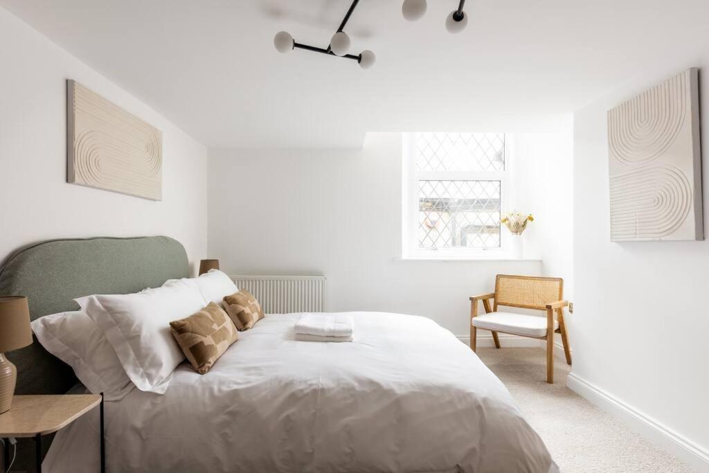 Luxe Design - Chic Cottage - Heart Of 로드버리 외부 사진